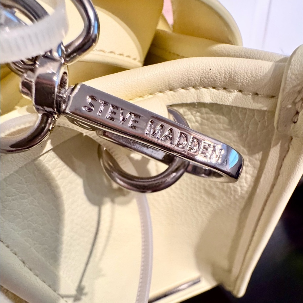 Steve Madden Lemon Yellow Mini Tote with Card Case - Picture 12 of 16